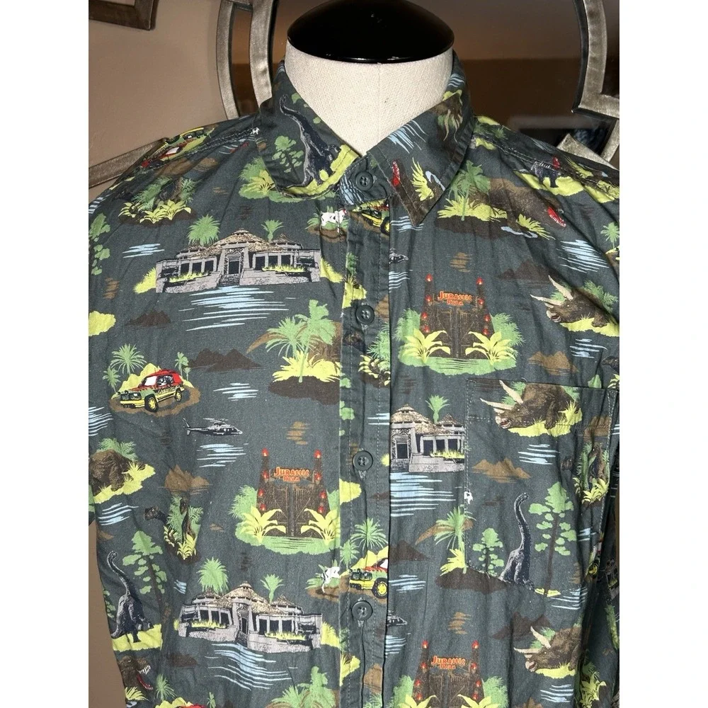 Jurassic World Youth Sz S 100% Cotton Jurassic Park Hawaiian Button Up‎ Shirt